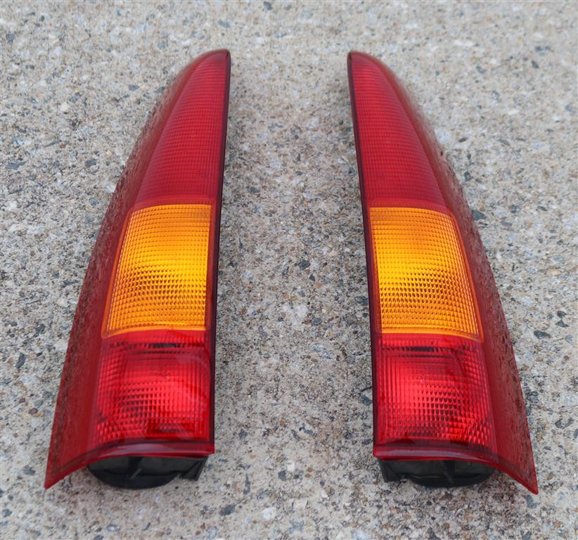 Volvo 850 Upper Tail Lights (OEM Pair) 1994 1995 1996 1997