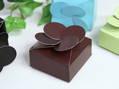 box-flo-choc-100-31278-zoom.jpg box-flo-choc-100-31278-zoom.jpg