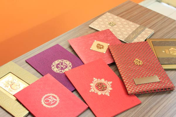 Wholesale Invitation sample kit - Designer invitation, scroll