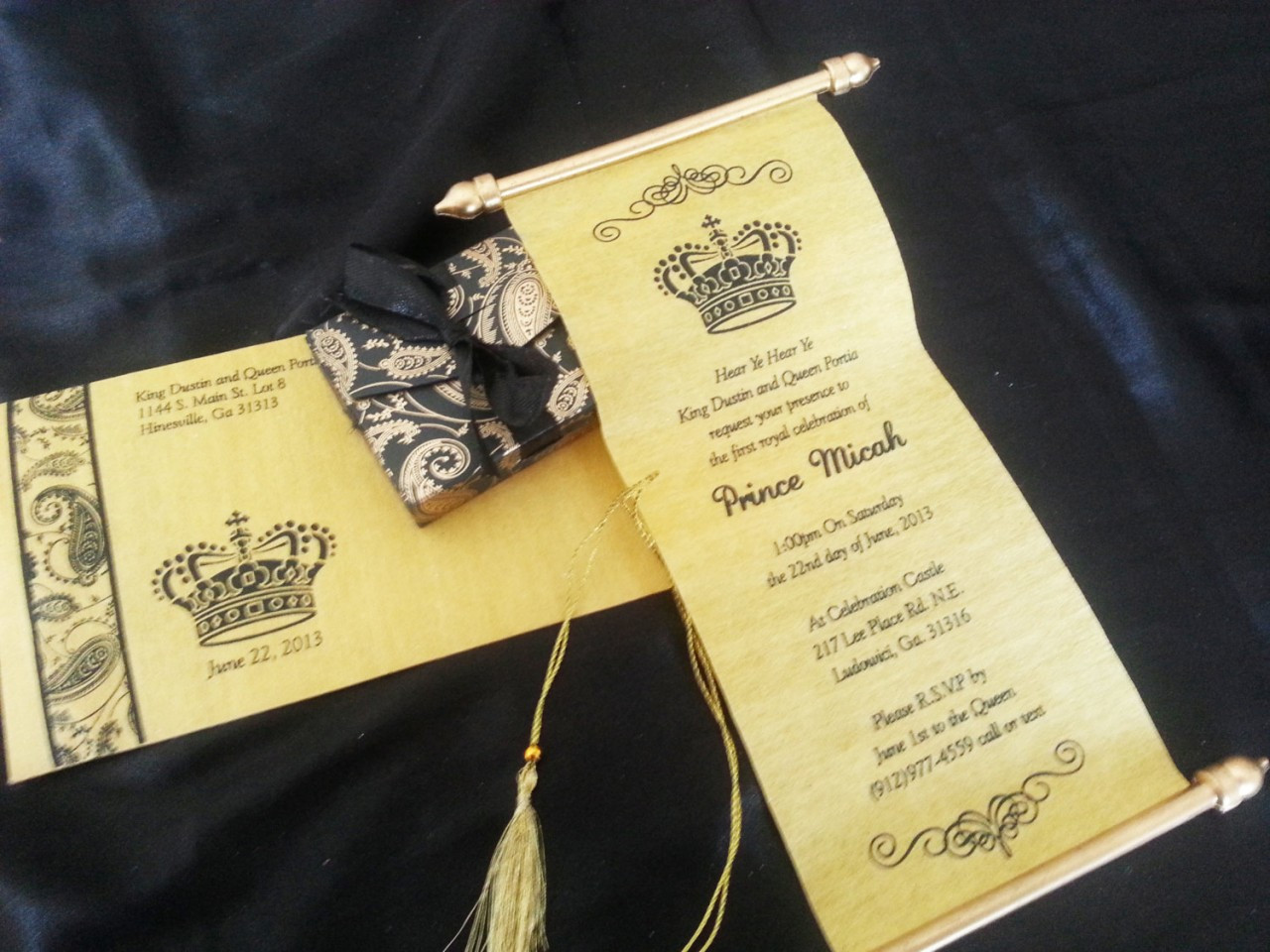birthday scroll invitations
