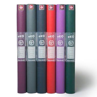 Manduka's eKO SuperLite Mat is a superior travel yoga mat that provides excellent grip. Wherever your practice takes you, the eKO SuperLite is the best yoga mat for yogis on the go!