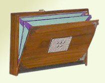 Shruti Box no. 141B