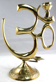 Brass Om Pedestal