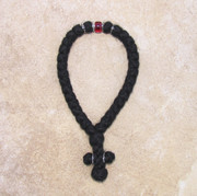 33-knot Greek with Accents - 3 ply with Garnet Bead