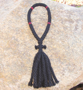 50-Knot Russian Prayer Rope - 4 ply with Red Beads