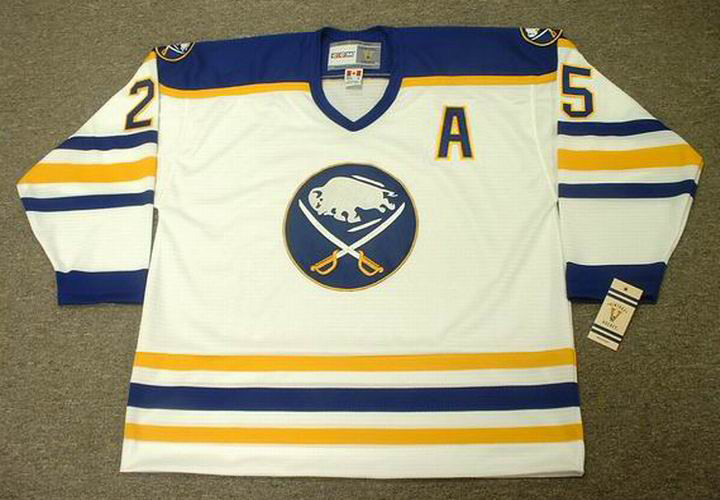buffalo sabres old jersey