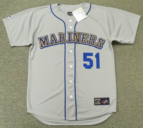 mariners jersey numbers