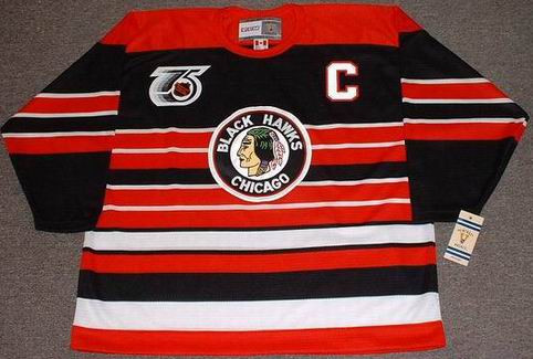 Jonathan toews away jersey Clearance