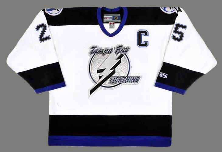 tampa bay lightning 2004 jersey