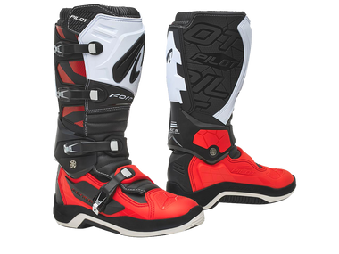 Forma Pilot Boots White / Red