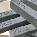 Zephyr Black Magic Rouge