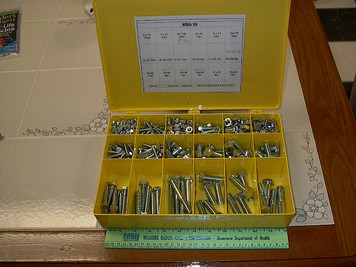 475pc Metric Nut and Bolt Assortment. 18 sizes, Gr 8.8