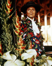 JACK LORD HAWAII FIVE-O IN FUL OUTFIT PRINTS AND POSTERS 288380