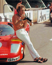STEVE MCQUEEN BARECHESTED LE MANS RED RACING SPORTS CAR COOL POSE PRINTS AND POSTERS 288114