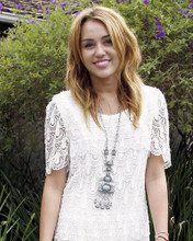 MILEY CYRUS CUTE SMILING POSE PRINTS AND POSTERS 287528