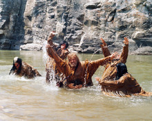 CHARLTON HESTON THE MOUNTAIN MEN FIGHTING IN RIVER PRINTS AND POSTERS 287450