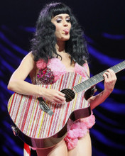 KATIE PERRY PRINTS AND POSTERS 286704