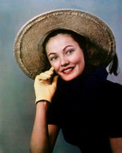 GENE TIERNEY YELLOW GLOVE STRAW HAT LOVELY PORTRAIT PRINTS AND POSTERS 285505