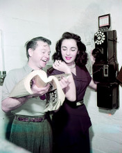 ELIZABETH TAYLOR CLASSIC IMAGE WITH MICKEY ROONEY OLD PAY TELEPHONE PRINTS AND POSTERS 285338