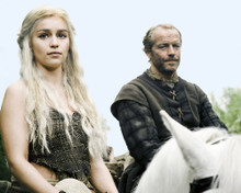 IAIN GLEN EMILIA CLARKE ON HORSE GAME OF THRONES PRINTS AND POSTERS 285162