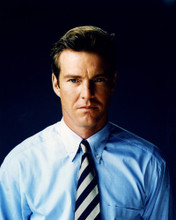 DENNIS QUAID IN SHIRT & TIE STUDIO SHOT PRINTS AND POSTERS 285031