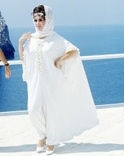 ELIZABETH TAYLOR WHITE DRESS BY BLUE OCEAN ON FILM SET PRINTS AND POSTERS 284837