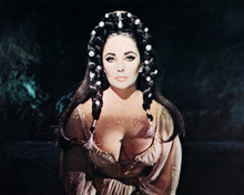 ELIZABETH TAYLOR DOCTOR FAUSTUS VOLUPTUOUS BUSTY SEXY POSE PRINTS AND POSTERS 284459