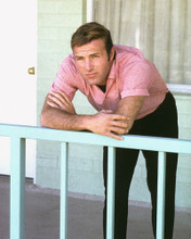 JAMES CAAN EARLY 70'S PORTRAIT ON BALCONY PRINTS AND POSTERS 283239