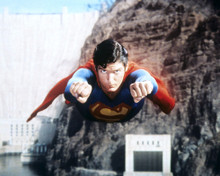 SUPERMAN CHRISTOPHER REEVE FLYING AT YOU PRINTS AND POSTERS 283178