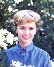 DEBBIE REYNOLDS IN GARDEN SMILING BLUE TOP PRINTS AND POSTERS 283140