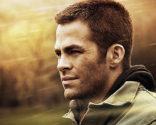 CHRIS PINE IN PROFILE HUNKY PRINTS AND POSTERS 283026