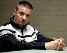 THE TOWN JEREMY RENNER IN CELL PRINTS AND POSTERS 282931