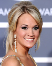 CARRIE UNDERWOOD BEAUTIFUL SMILING CLOSE PRINTS AND POSTERS 282675