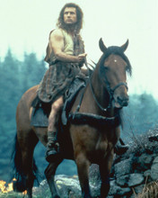 BRAVEHEART MEL GIBSON ON HORSEBACK PRINTS AND POSTERS 282340