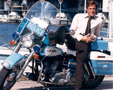LIVE AND LET DIE ROGER MOORE MOTORBIKE PRINTS AND POSTERS 281274
