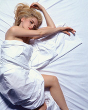 SHARON STONE BASIC INSTINCT SEXY IN BED PRINTS AND POSTERS 278114