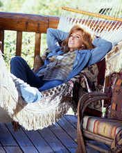 STEFANIE POWERS IN HAMMOCK HART TO HART PRINTS AND POSTERS 277780