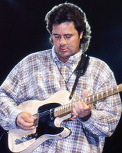 VINCE GILL ON STAGE IN CONCERT PRINTS AND POSTERS 277414