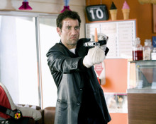 CLIVE OWEN SHOOT EM UP PRINTS AND POSTERS 276866