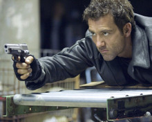 CLIVE OWEN PRINTS AND POSTERS 276341