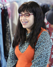 AMERICA FERRERA UGLY BETTY PRINTS AND POSTERS 275200