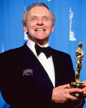ANTHONY HOPKINS WITH OSCAR PRINTS AND POSTERS 271050
