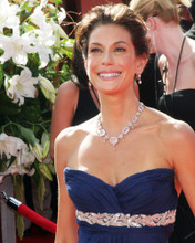 TERI HATCHER BUSTY PRINTS AND POSTERS 271028