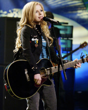 AVRIL LAVIGNE WITH GUITAR IN CONCERT PRINTS AND POSTERS 268021