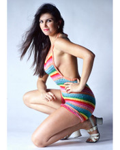 CAROLINE MUNRO SWIMSUIT ON FLOOR PRINTS AND POSTERS 267026