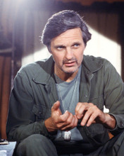 ALAN ALDA M*A*S*H AS HAWKEYE PRINTS AND POSTERS 266641