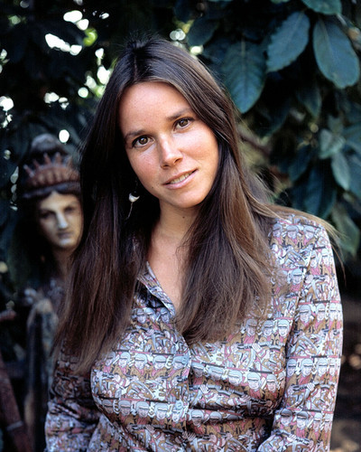 Barbara hershey of pictures A young