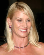 NICOLETTE SHERIDAN PRINTS AND POSTERS 265372