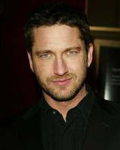 GERARD BUTLER SEXY LOOK PRINTS AND POSTERS 264319