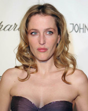 GILLIAN ANDERSON BUSTY OFF SHOULDER PRINTS AND POSTERS 263956